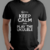 Camiseta Plus Size | KEEP CALM AND PLAY THE UKULELE na internet