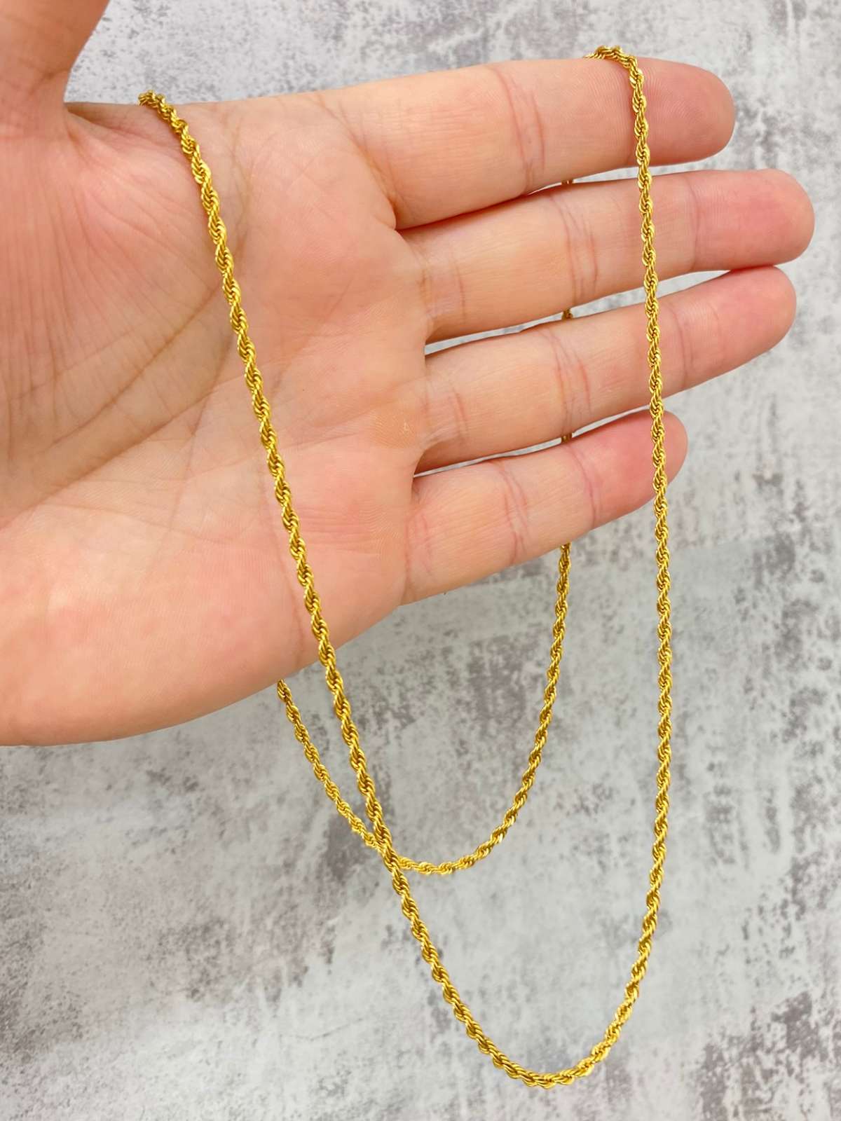 Correntinha Fina Banhada a Ouro Tijolinho