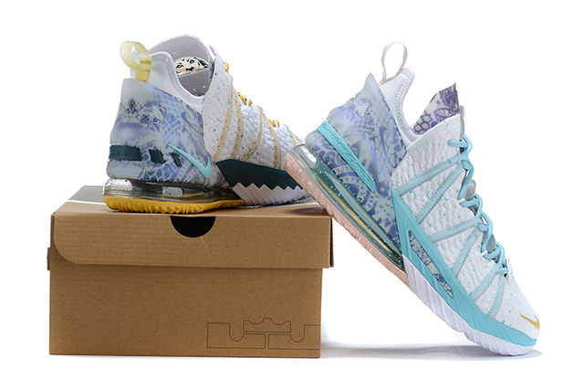 lebron 18 reflections flip