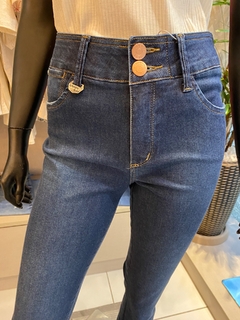 Calça Flare Jeans Escuro - comprar online
