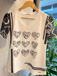 T-shirt Manga Tule na internet