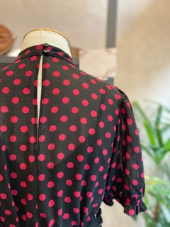 Blusa Poá Gola Alta na internet