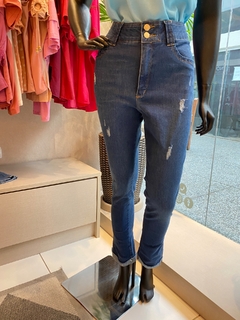 Calça Capri Jeans Claro