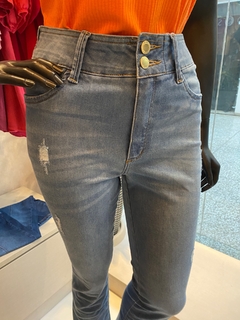 Calça Flare Jeans Claro - comprar online