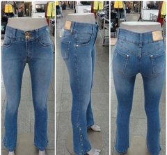 Calça Flare Jeans Ilhós