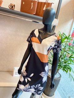 Vestido Decote V Estampado