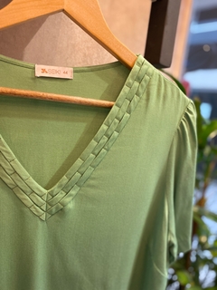 Blusa Viscose Lisa - comprar online
