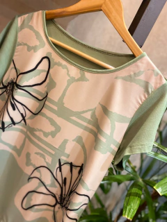 Blusa Viscolycra Decote Redondo - comprar online
