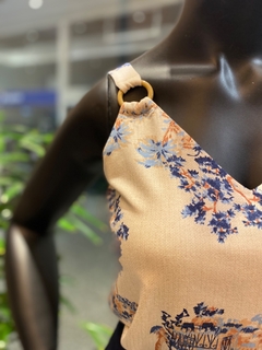 Blusa Estampada Argola Alça