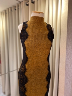 Vestido Canelado Renda Mostarda na internet