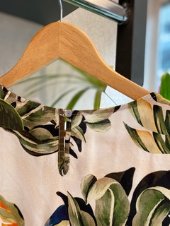 Blusa Estampada Cordão Gola na internet