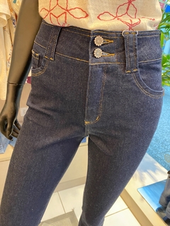 Calça Capri Jeans Escuro - comprar online