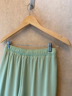 Calça Jogger Verde Claro na internet
