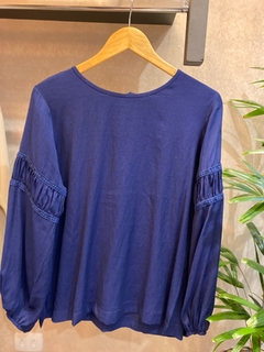 Blusa Lisa Renda Manga - comprar online