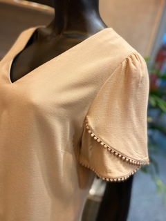 Blusa Viscose Bege