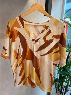 Blusa Estampada Decote V