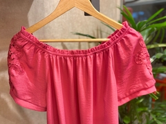 Blusa Bata Plus Pink na internet