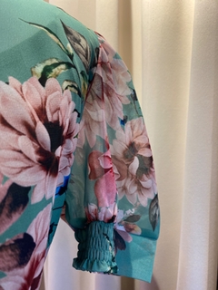 Blusa Floral Pregas Verde - Fino Look