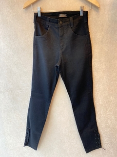 Calça Cigarrete Jeans Preta