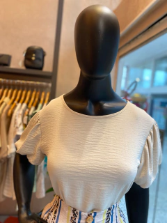 Blusa Crepe Manga Balonê Bege - comprar online