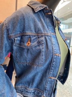 Jaqueta Cropped Elástico Jeans na internet