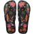 Este é o chinelo Havaianas x Farm com a estampa Dança das Araras, ideal para as mulheres que buscam conforto e estilo nos dias mais quentes. O design é preto com detalhe lateral em branco, dando um toque de elegância ao calçado. Fabricado em borracha, ofe