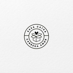 Carimbo | Essa Caixa Carrega Amor - 4,5x4,5 cm