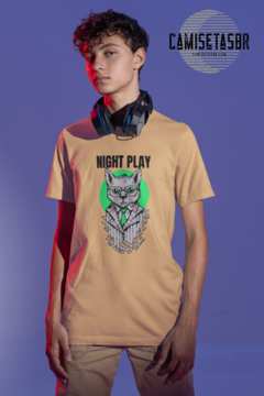 Camiseta Masculina | "NIGHT PLAY" - comprar online