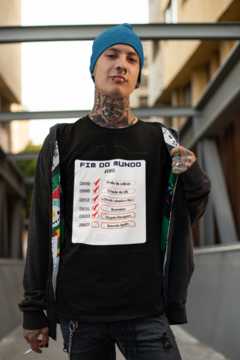 Camiseta Classic Masculina | "FIM DO MUNDO" - comprar online