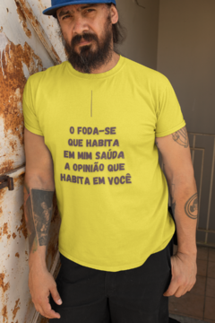 Camiseta Masculina | "OPINIÃO" - loja online