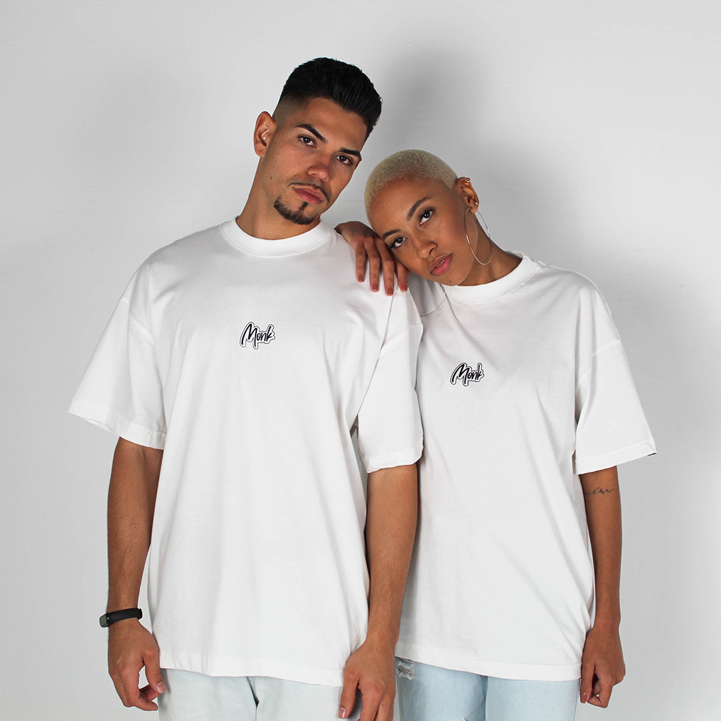 Camiseta Vintage Casal Mandrake Moda Confortável Básica Unisex - Branco