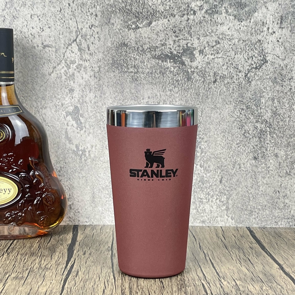 Copo Stanley Original 473ml Com Tampa - Cor Wine - Vermelho