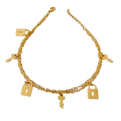 pulsera con dijes