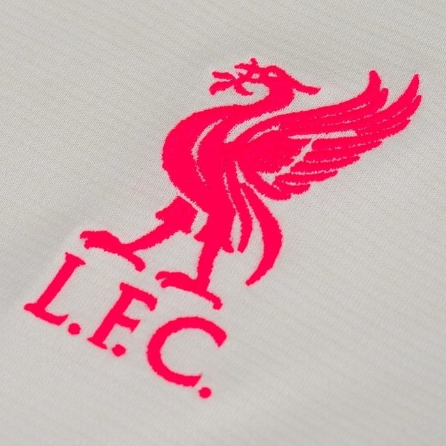 Camisa Liverpool II 21/22 Marfim - Feminina Baby Look - Nike