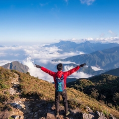 TREKKING CERRO COMISION (BLANCO ENCALADA)