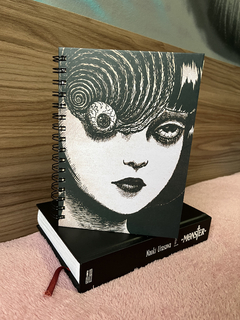 Caderno Argolado Junji Ito Uzumaki - 80 Folhas