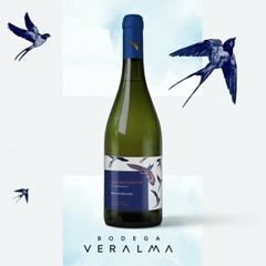 Entretantos Malbec By Bodega Veralma Catamarca