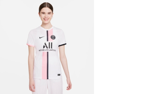 Camisa Feminina Reserva PSG Nike 2021/22 - Branca com faixa preta e detalhes em rosa. Gola redonda, punhos preto e rosa, Swoosh e escudo PSG.