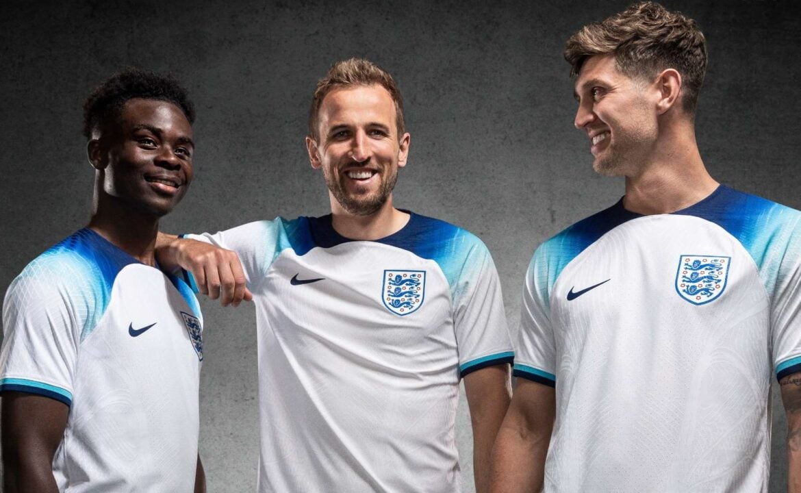 Camisa titular da Seleção da Inglaterra temporada 2022/23 - Desconto de 10% na primeira compra - Tevo Sports