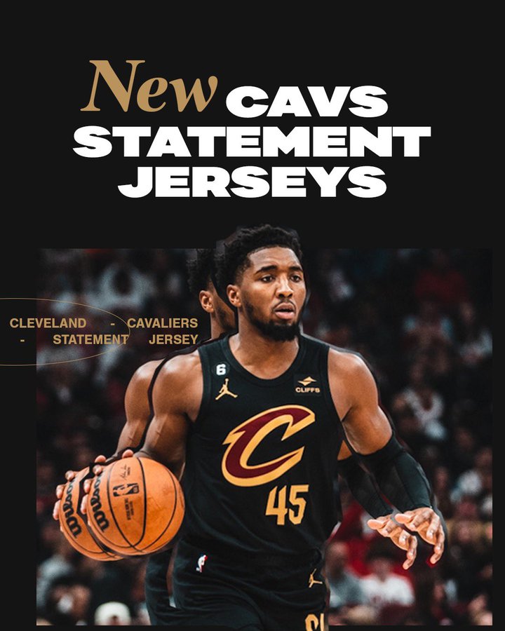 Regata Cleveland Cavaliers Statement Edition 2022/24 em preto, amarelo e vermelho. Design exclusivo para fãs apaixonados da NBA. Conforto Dri-Fit e estilo autêntico | Tevo Sports