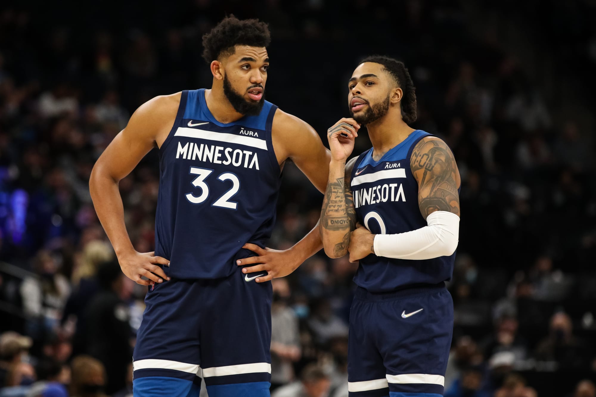 Regata Icon Minnesota Timberwolves 2017/24 da Nike em azul marinho e branca | Tevo Sports