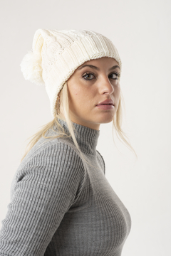 Gorro Acrílico con Trenza