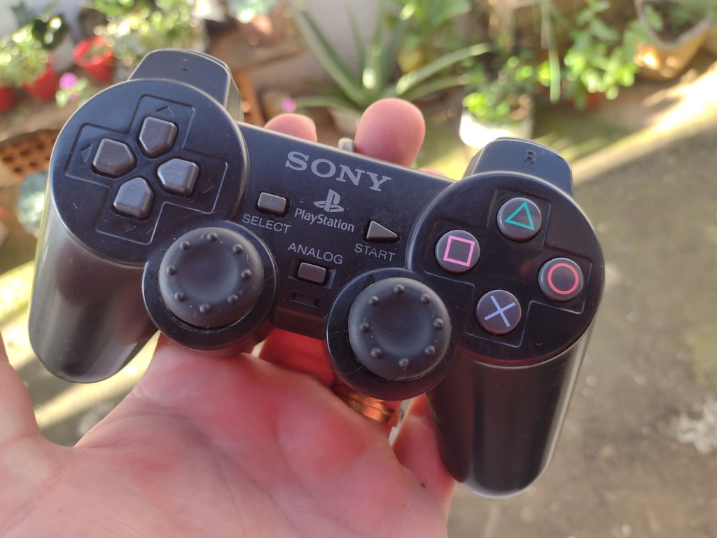 PLAYSTATION 2 RODA NO NINTENDO SWITCH ? - TESTANDO O EMULADOR 