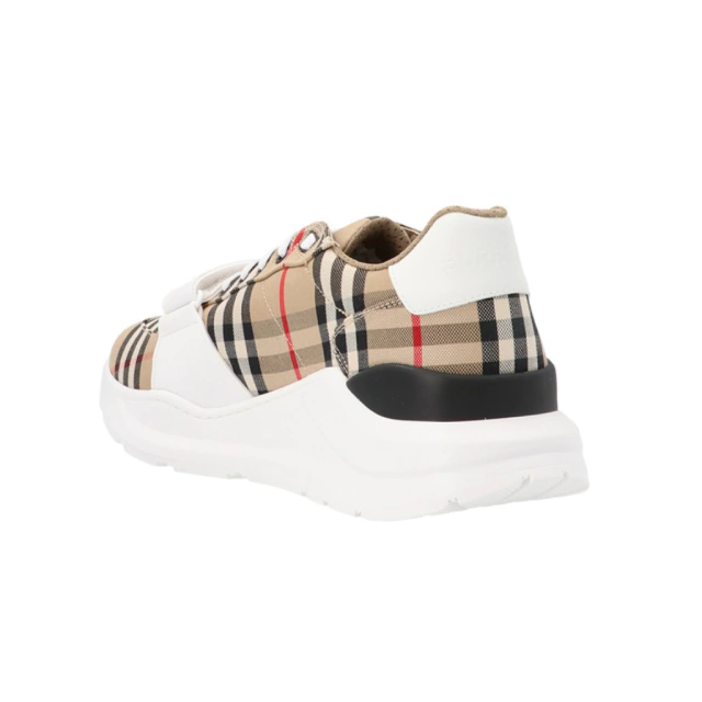 TENIS BURBERRY - Comprar en Privilex