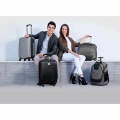 Maleta personalizada. Modelo Compostela - Estilo Carré