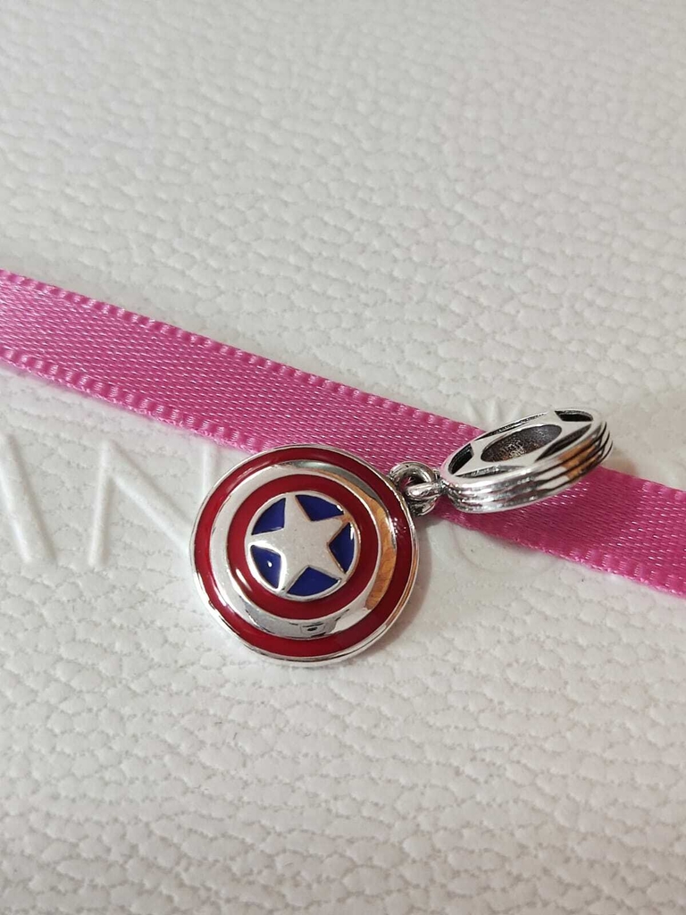 Charm Escudo Capitan America Avengers