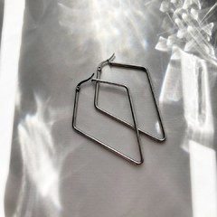 Aros Rombo Plateado Grande