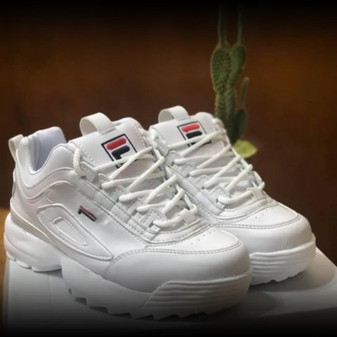 Fila Blanca