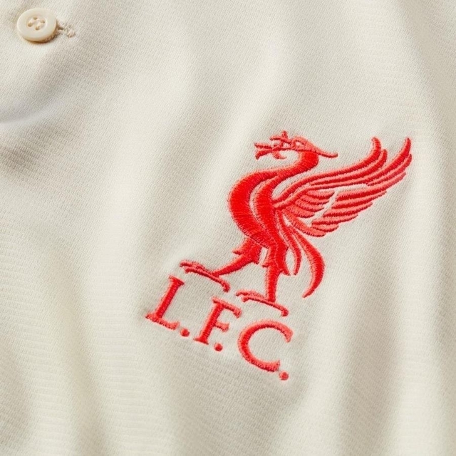 Camisa Liverpool II 21/22 Marfim - Nike - Masculino Torcedor