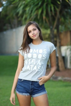 Baby look cinza Somos todos vira-latas! na internet